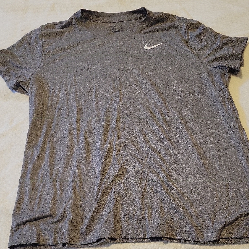 Nike Heather Gray Sports Tee